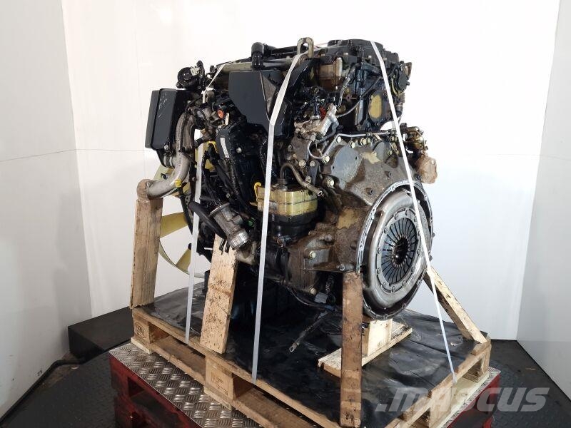 Mercedes-Benz OM934LA.6-8-00 发动机