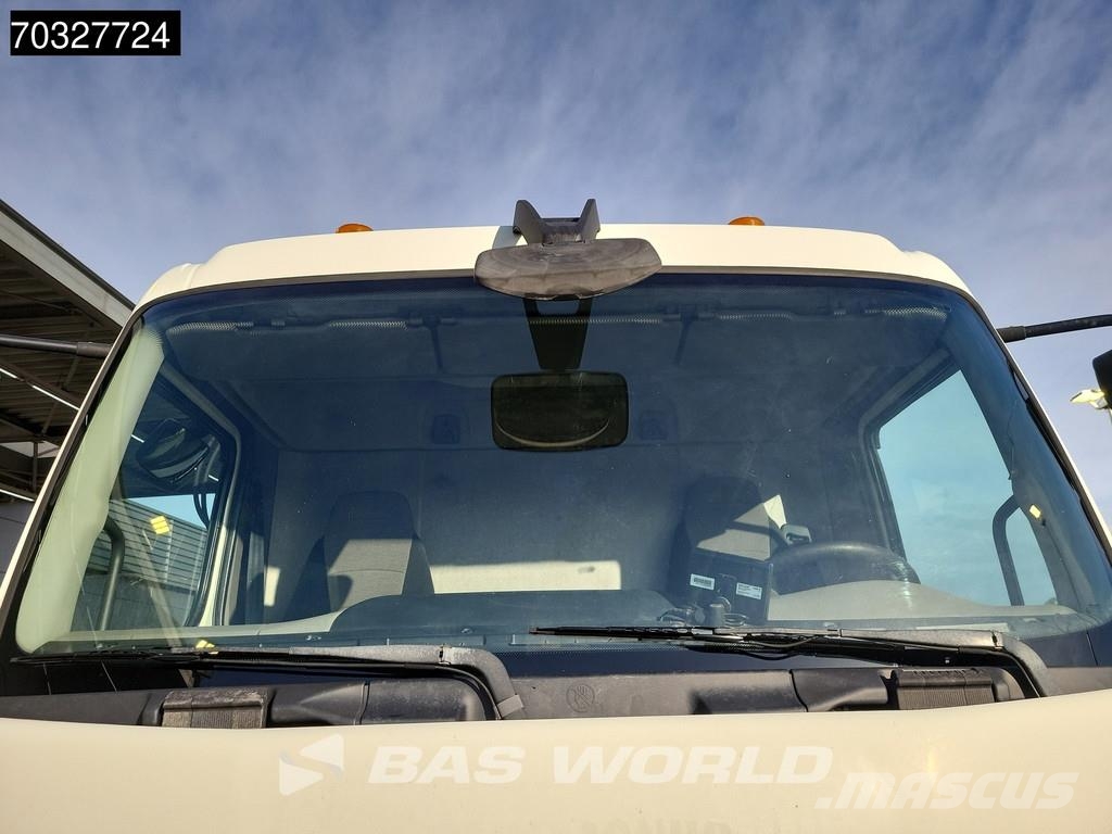 DAF LF55.250 4X2 Hyva HB 150XE3 Crane Kran Automatic E Camion con sponde ribaltabili