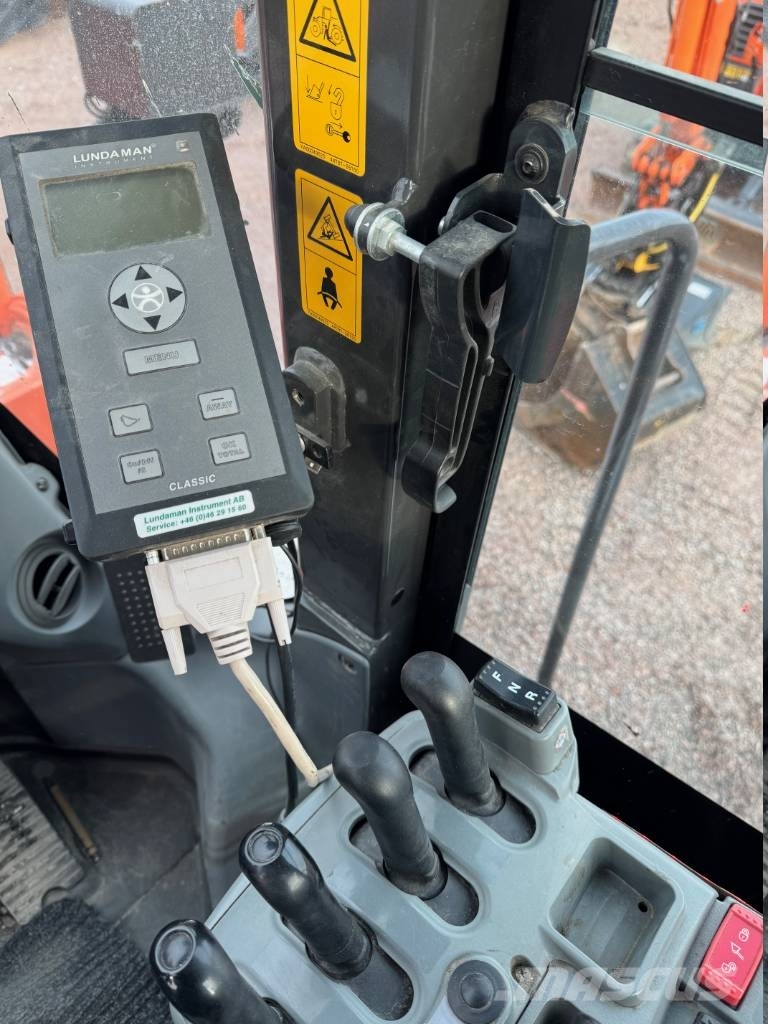 Hitachi ZW 250 Ładowarki kołowe