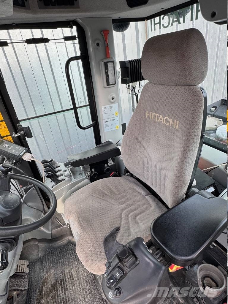 Hitachi ZW 250 Ładowarki kołowe