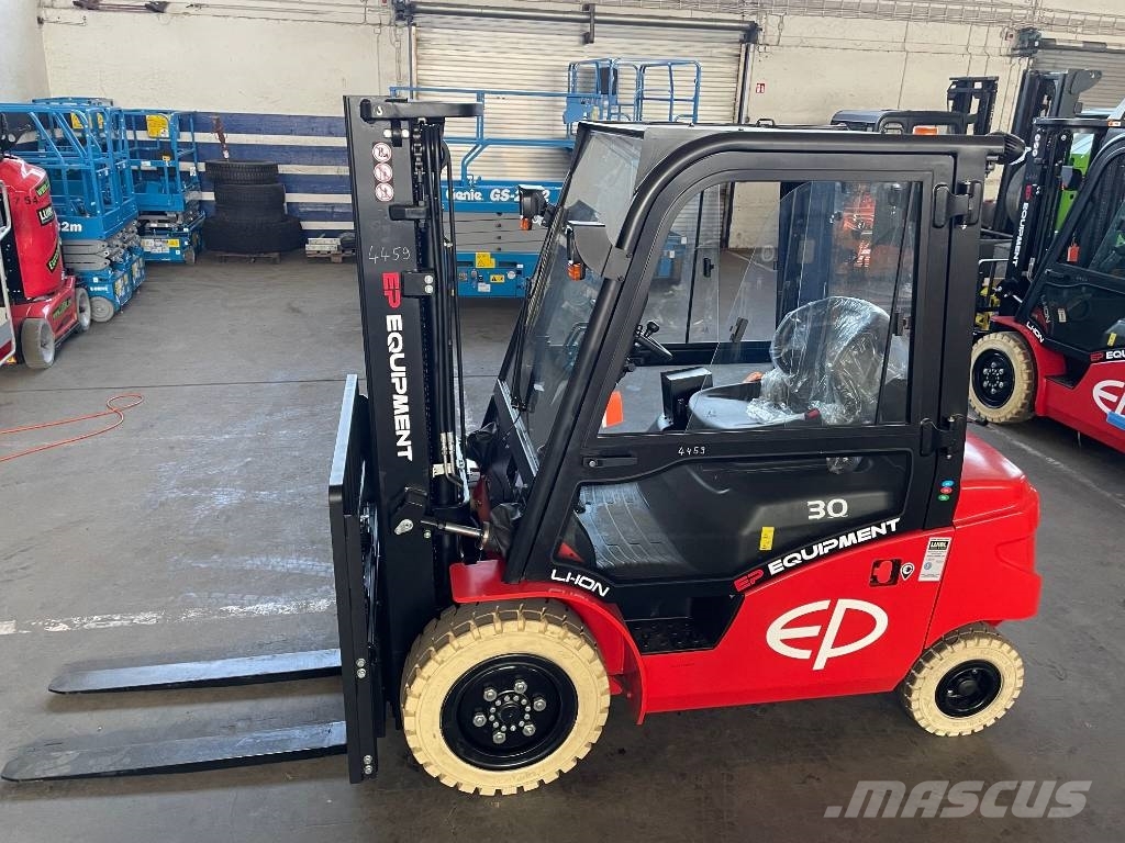 EP EFL303, Triplex, 4800mm, Vollkabine, Lithium Electric forklifts
