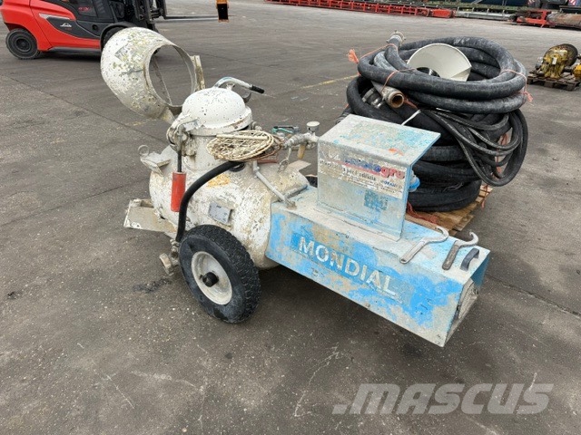 Putzmeister MONDIAL USED PUMP Betonpumpen
