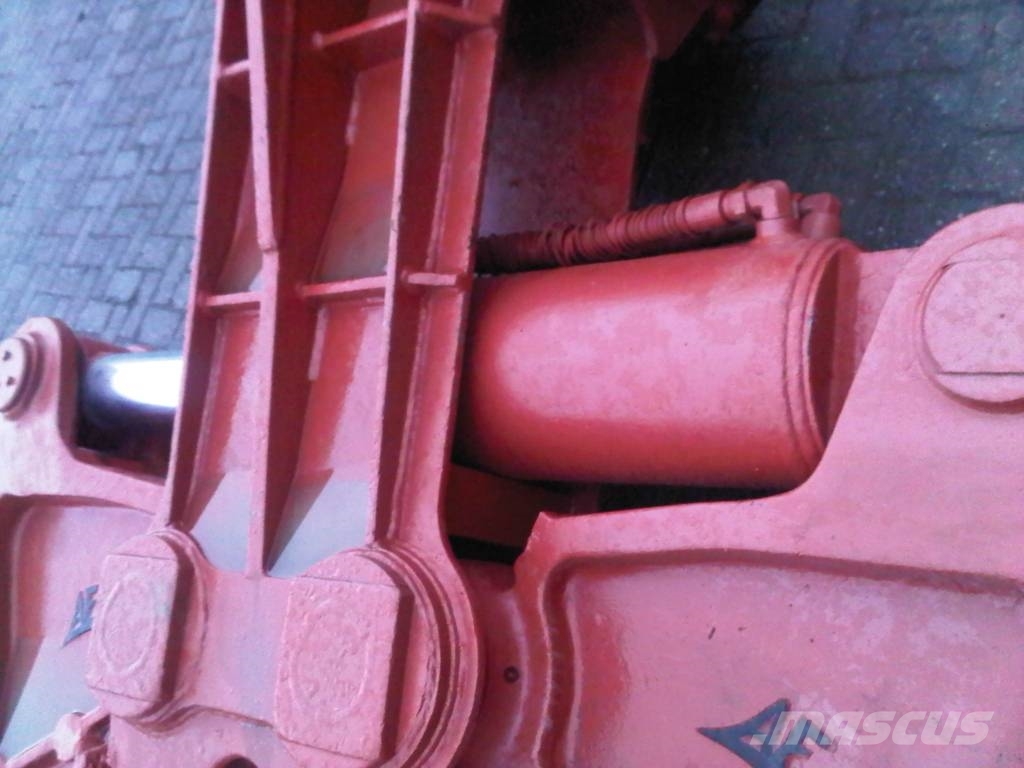 Arden Equipment 3500.kg shear Rivningssakser