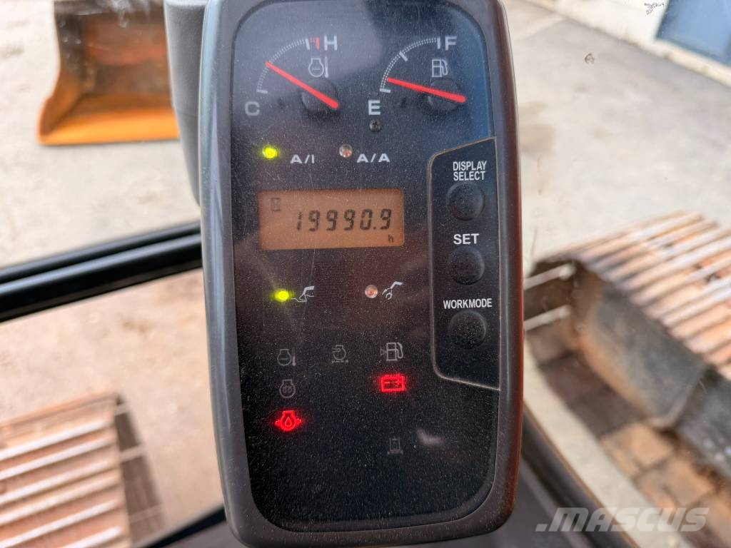 Hitachi ZX 225 USR Engcon EC226 Telakaivukoneet