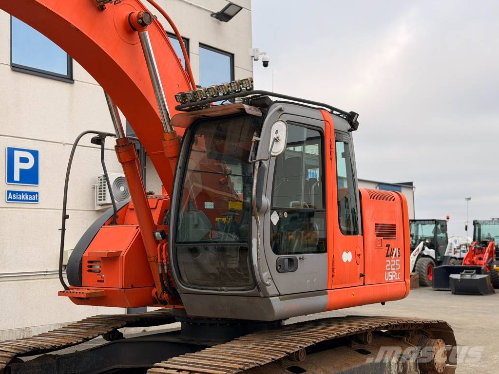 Hitachi ZX 225 USR Engcon EC226 Telakaivukoneet