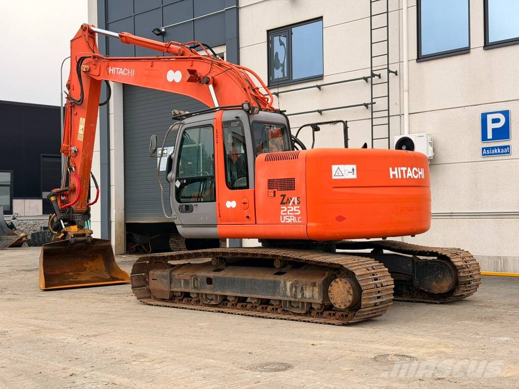 Hitachi ZX 225 USR Engcon EC226 Telakaivukoneet