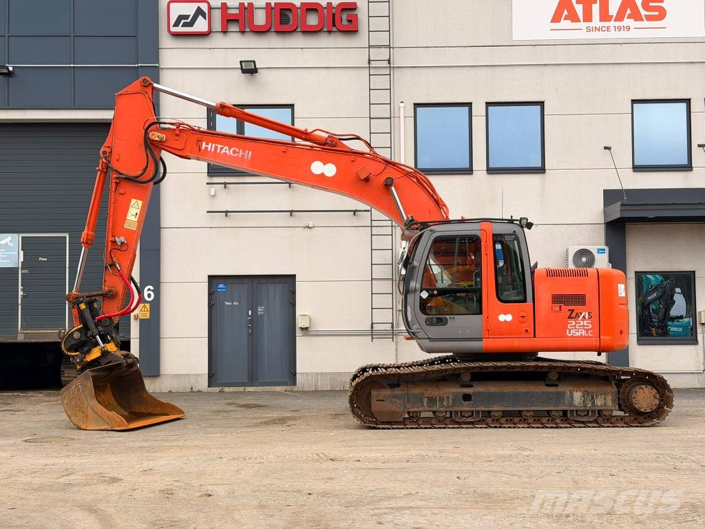 Hitachi ZX 225 USR Engcon EC226 Telakaivukoneet