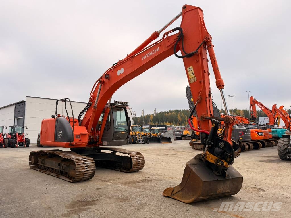 Hitachi ZX 225 USR Engcon EC226 Telakaivukoneet