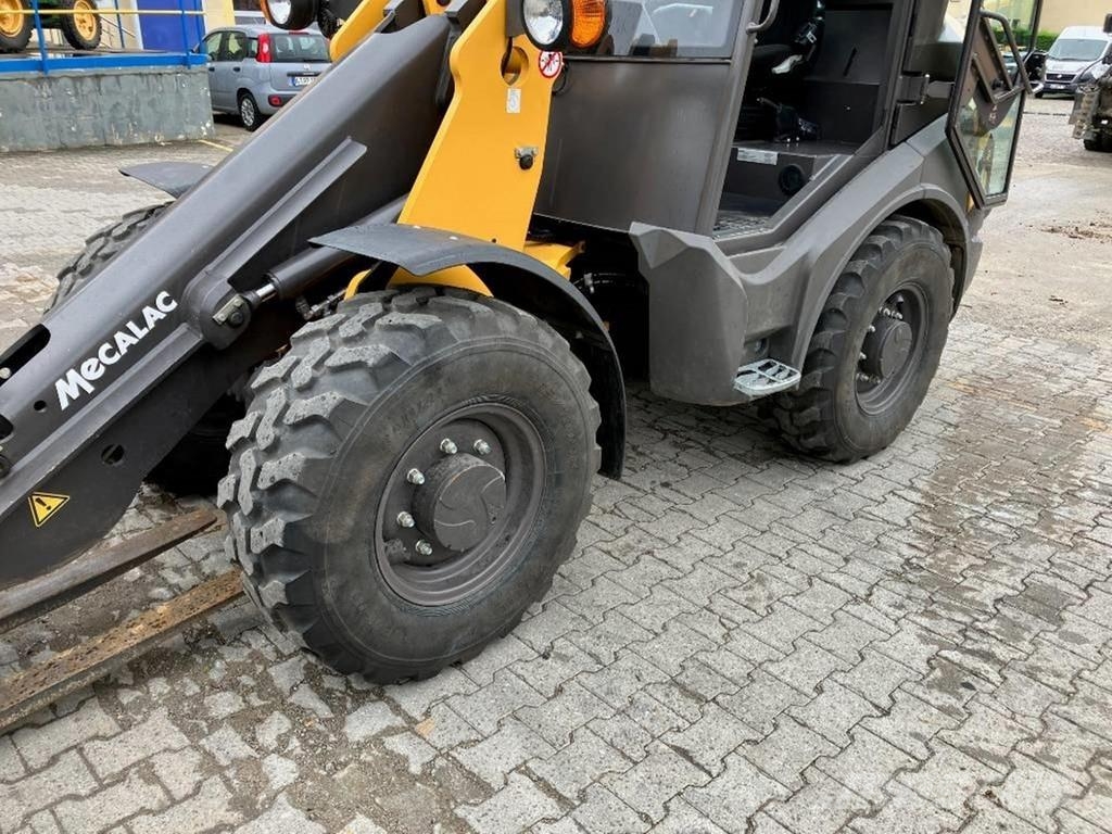 Mecalac AX 700 Wheel loaders
