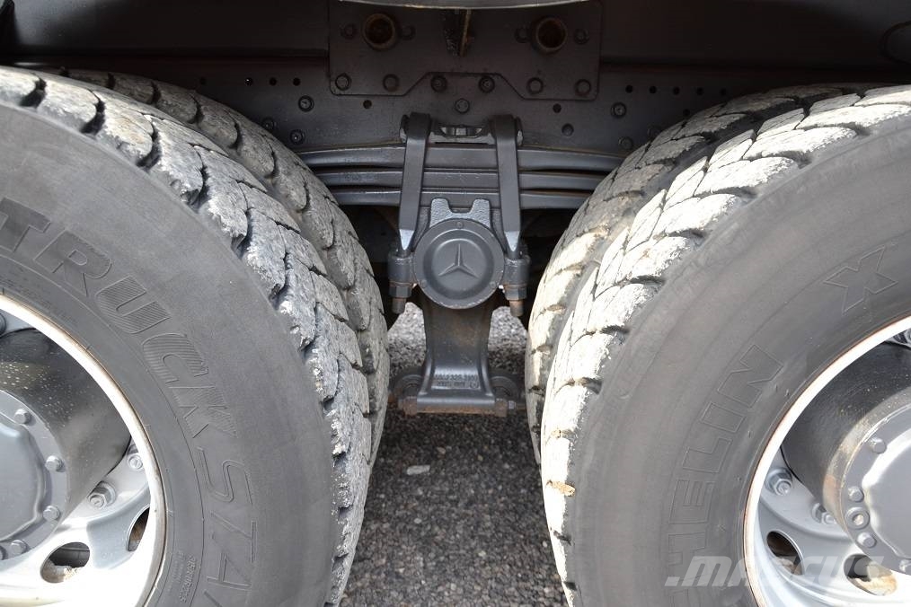 Mercedes-Benz Actros 3241 BORDMATIK 傾卸式卡車