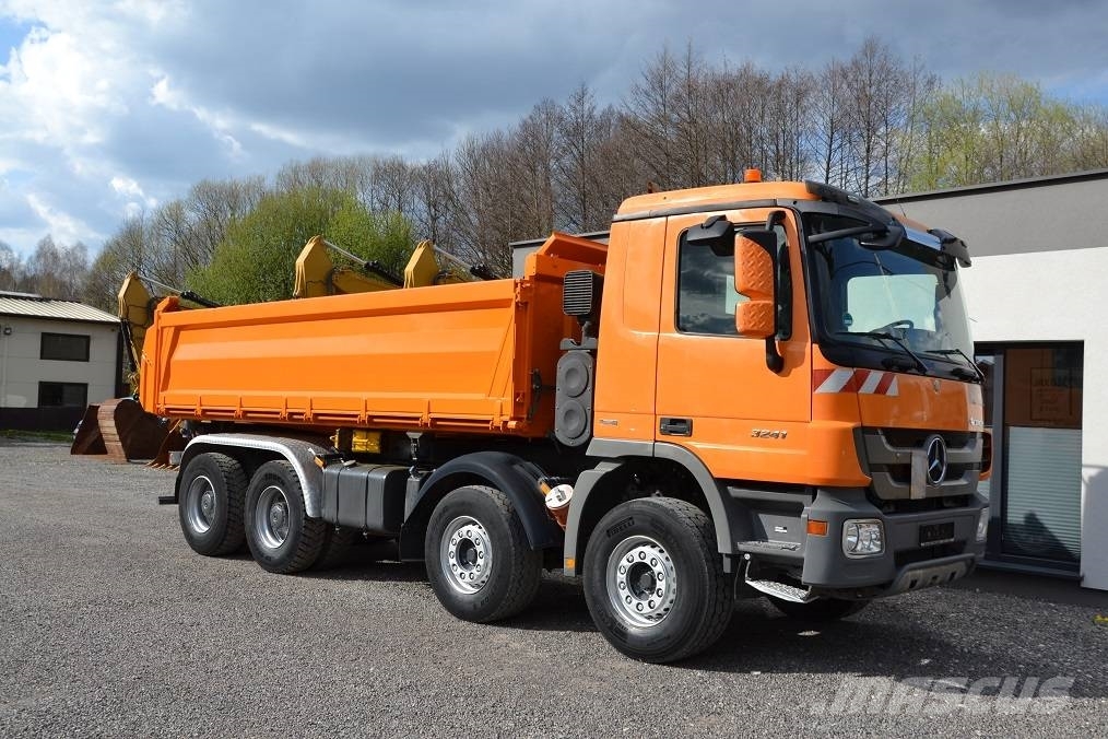Mercedes-Benz Actros 3241 BORDMATIK 傾卸式卡車