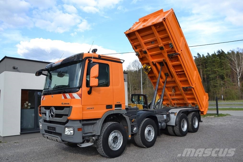 Mercedes-Benz Actros 3241 BORDMATIK 傾卸式卡車