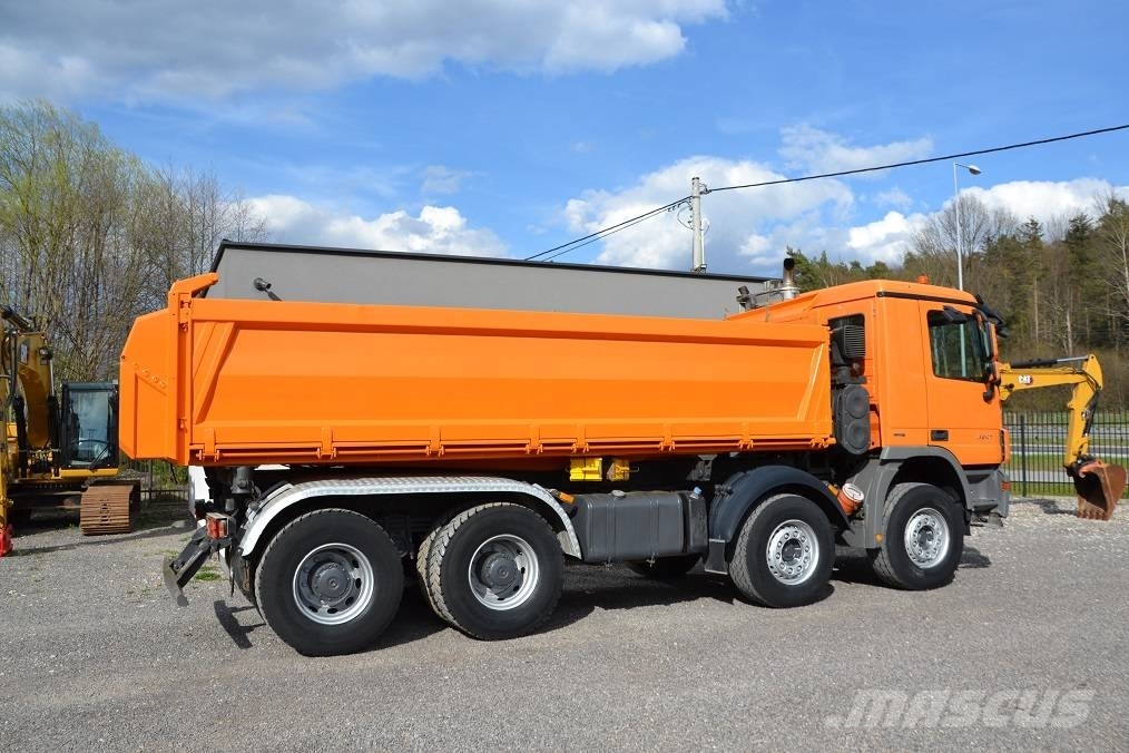 Mercedes-Benz Actros 3241 BORDMATIK 傾卸式卡車