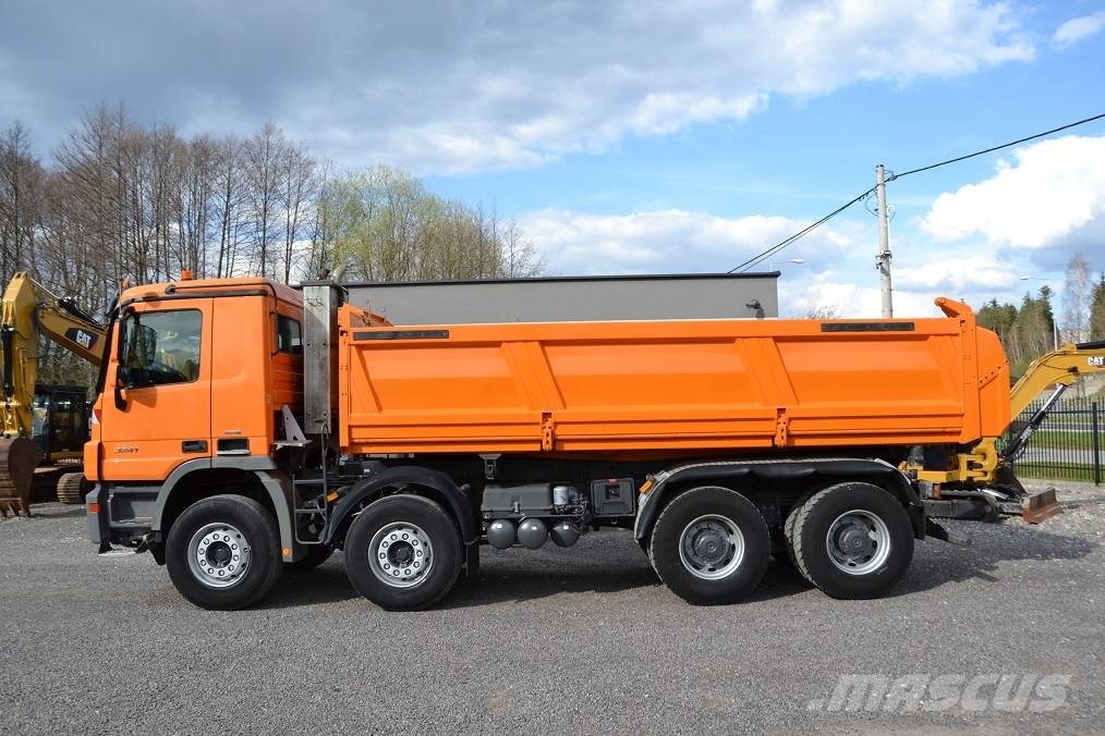 Mercedes-Benz Actros 3241 BORDMATIK 傾卸式卡車
