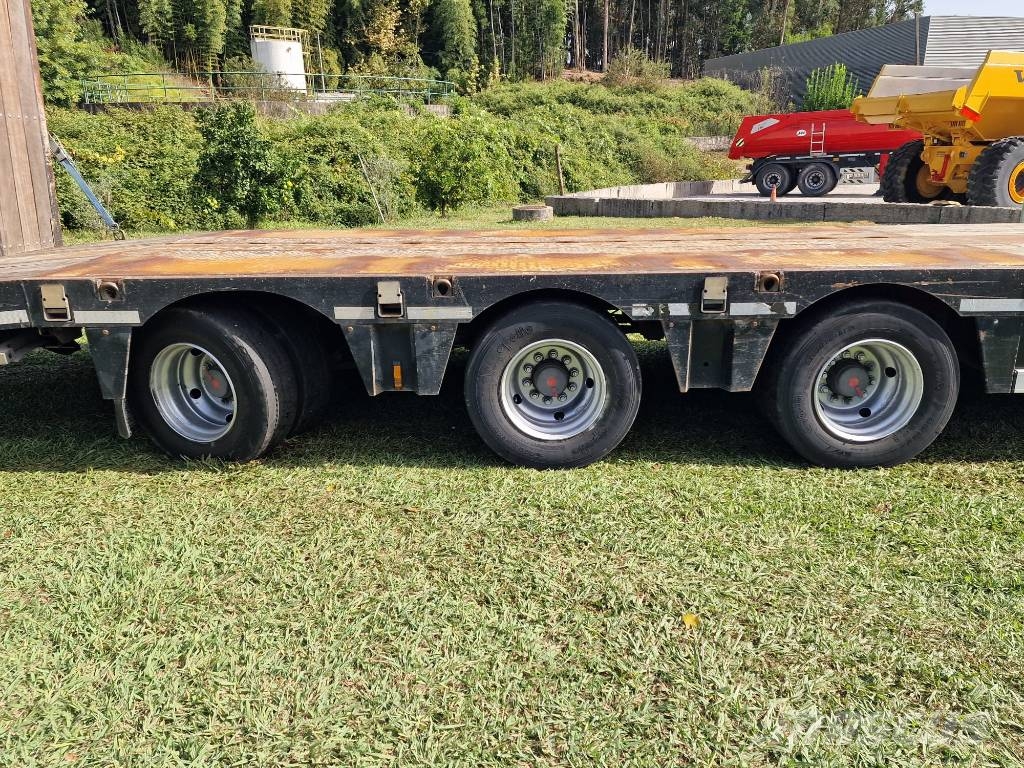 Nooteboom 48tn Ημιρυμούλκες με χαμηλό δάπεδο