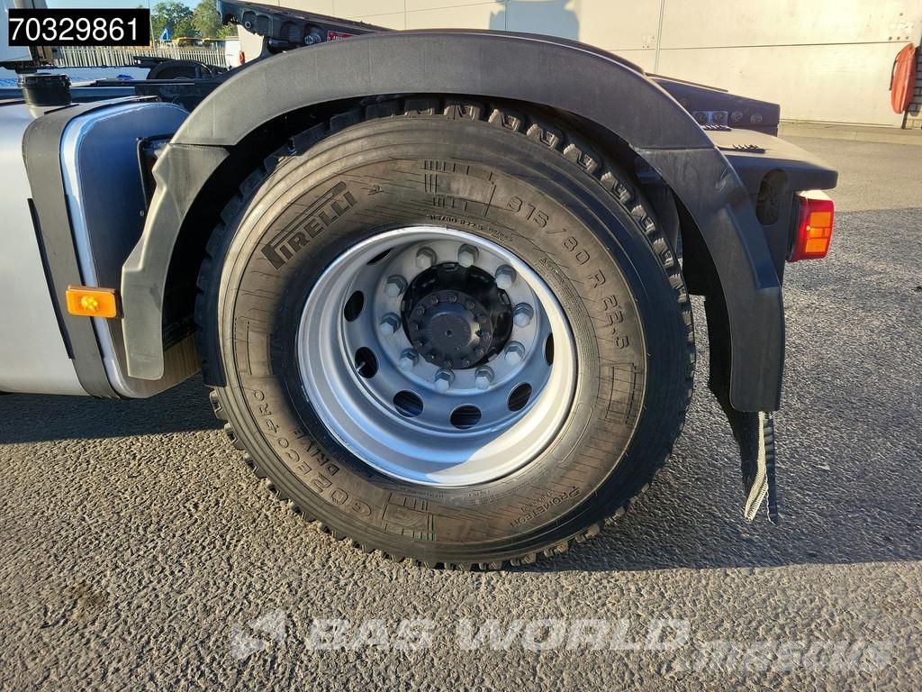 Volvo FMX 410 4X2 FMX Hydraulic Autotractoare