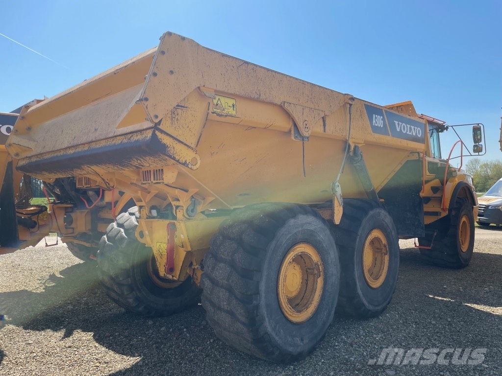 Volvo A30G アーティキュレート式ダンプトラック
