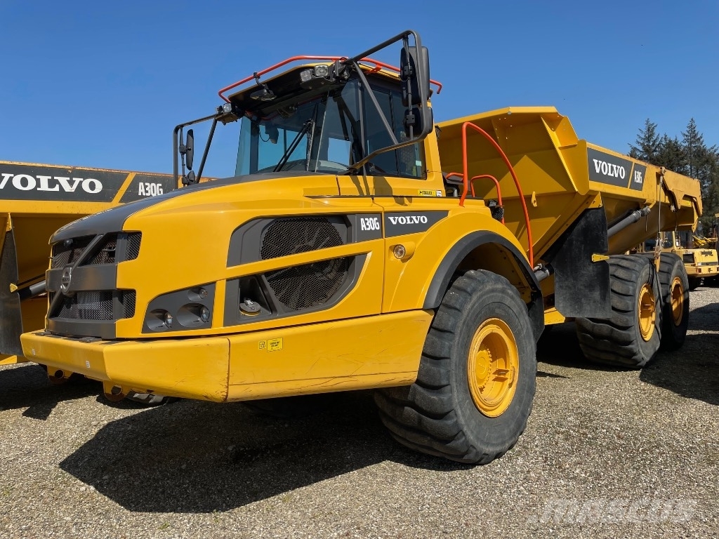Volvo A30G アーティキュレート式ダンプトラック