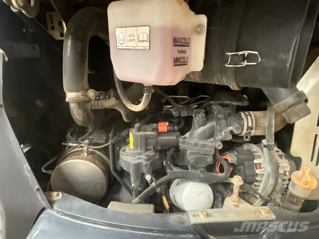 Bobcat E 50z Mini kotrók < 7t