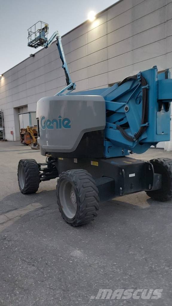 Genie Z 62/40 Gelenkteleskoparbeitsbühnen