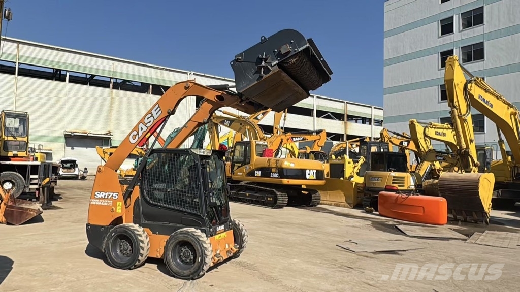 CASE SR 175 Skid steer mini nakladalci