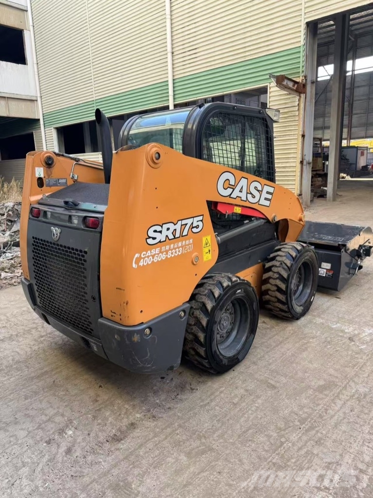 CASE SR 175 Skid steer mini nakladalci