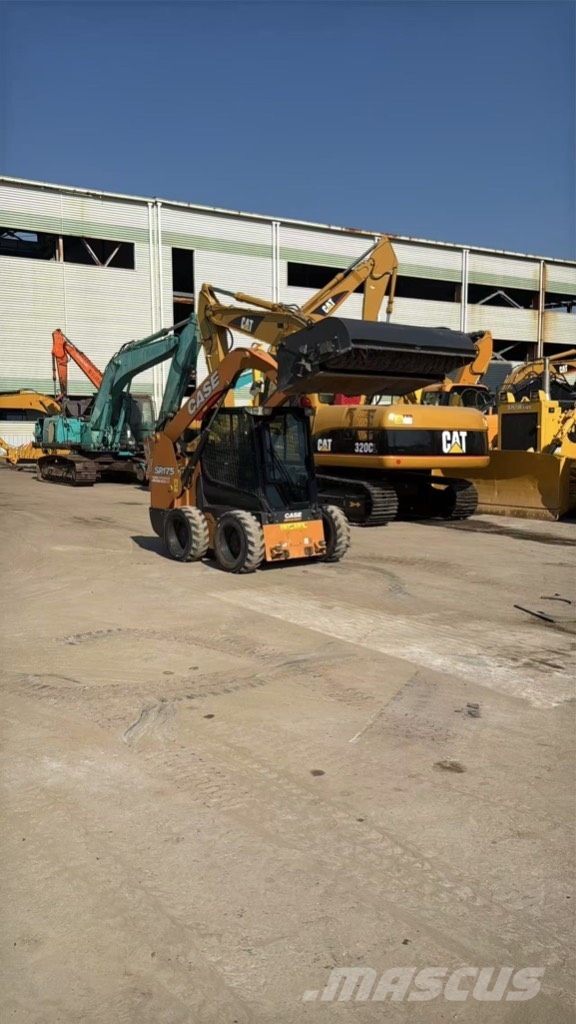 CASE SR 175 Skid steer mini nakladalci