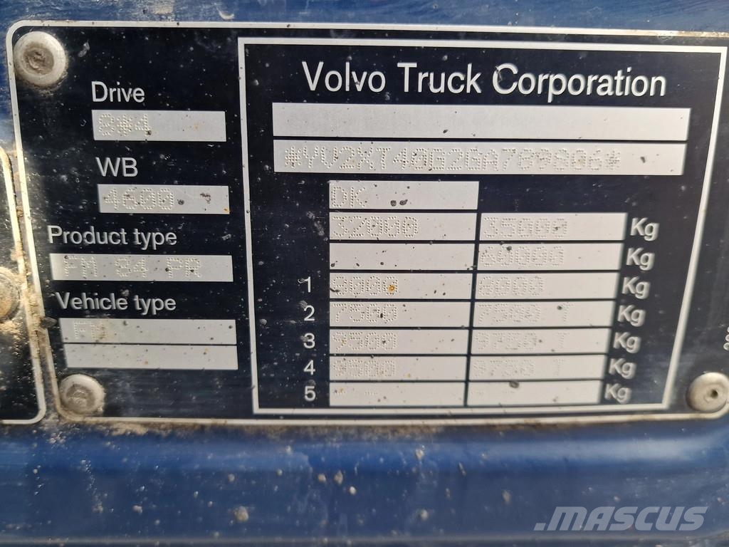 Volvo FM 13.500 Globetrotter 8x4*4 - Cable system / 3 si Camiones elevadores de gancho