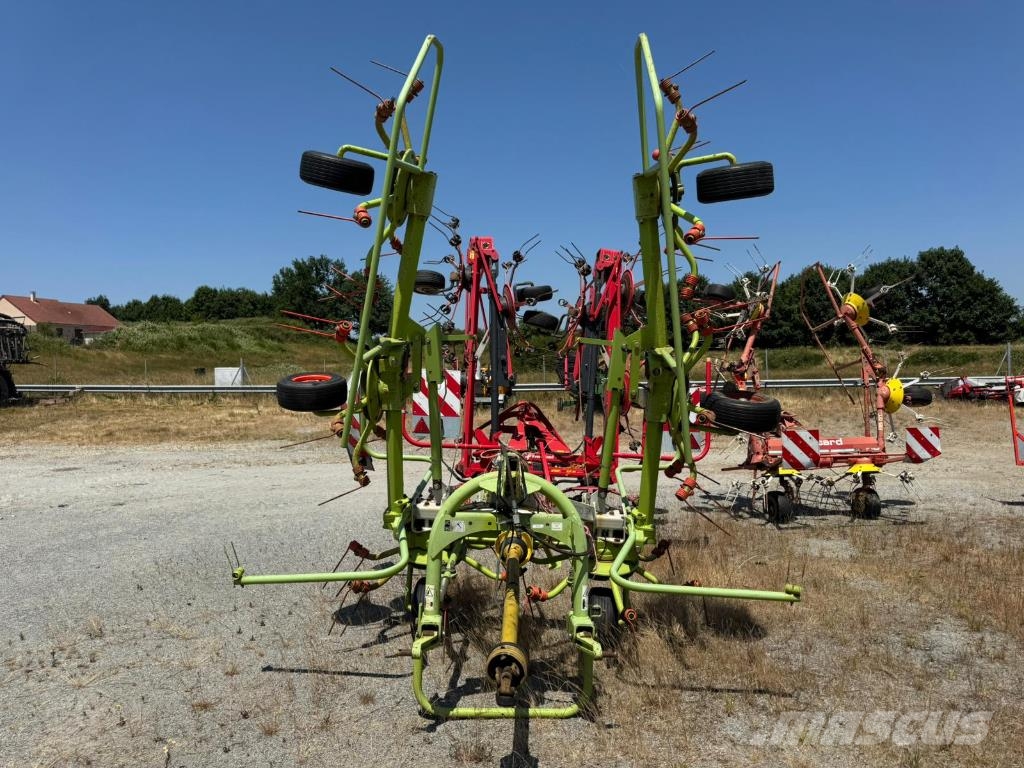 CLAAS VOLTO 670 テッダー・テッダーレーキ