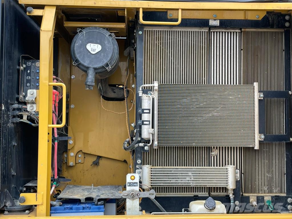 CAT 320FL Beltegraver