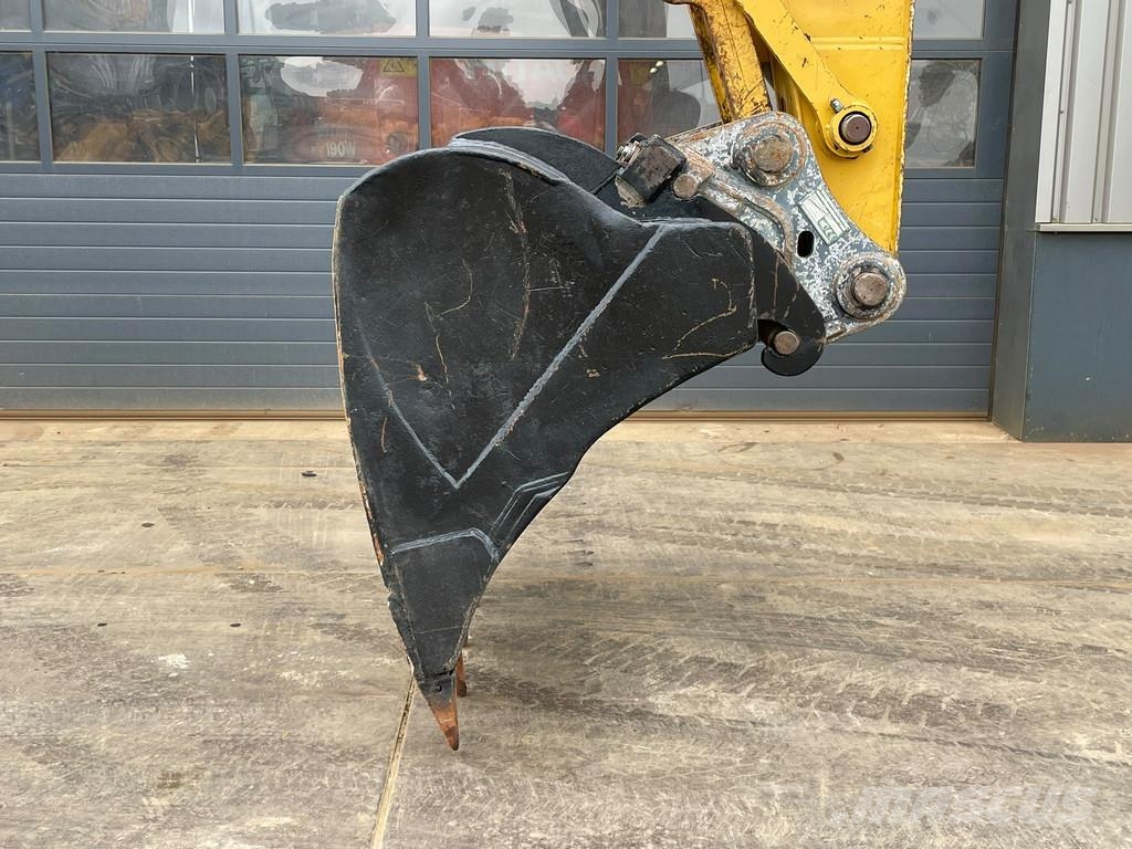 CAT 320FL Crawler excavators