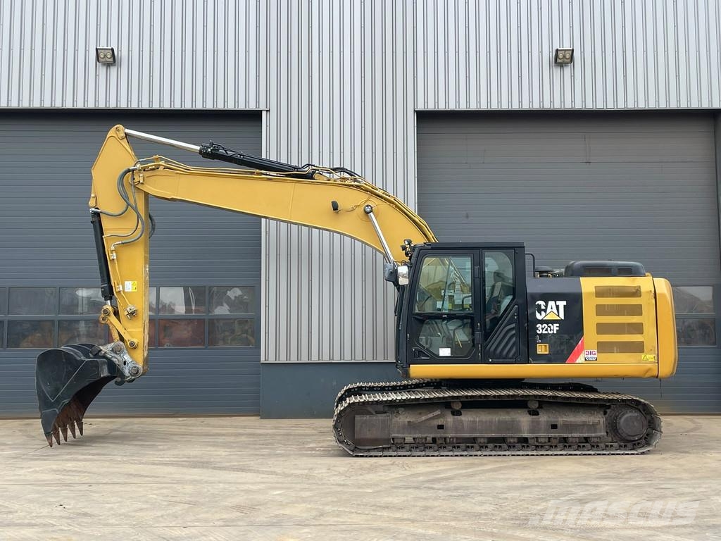 CAT 320FL 대형 굴삭기 29톤 이상