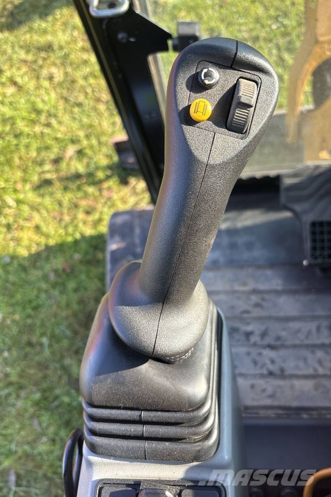 CAT 302 CR, Med Nytt skoppaket, Nya Gummilarver 小型挖掘机