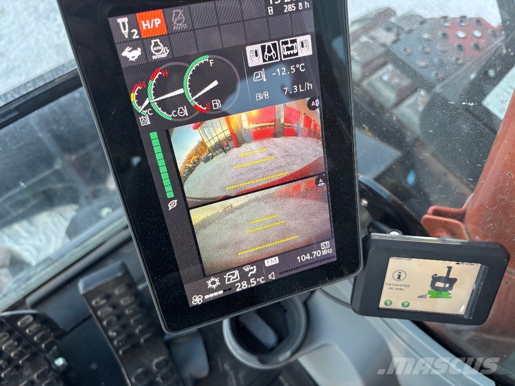 Hitachi ZX 135 US-7 /Demokone, Huippu varusteet, Stage V حفارات زحافة