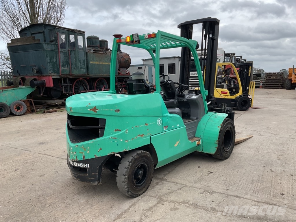 Mitsubishi FD55NT Diesel gaffeltrucks