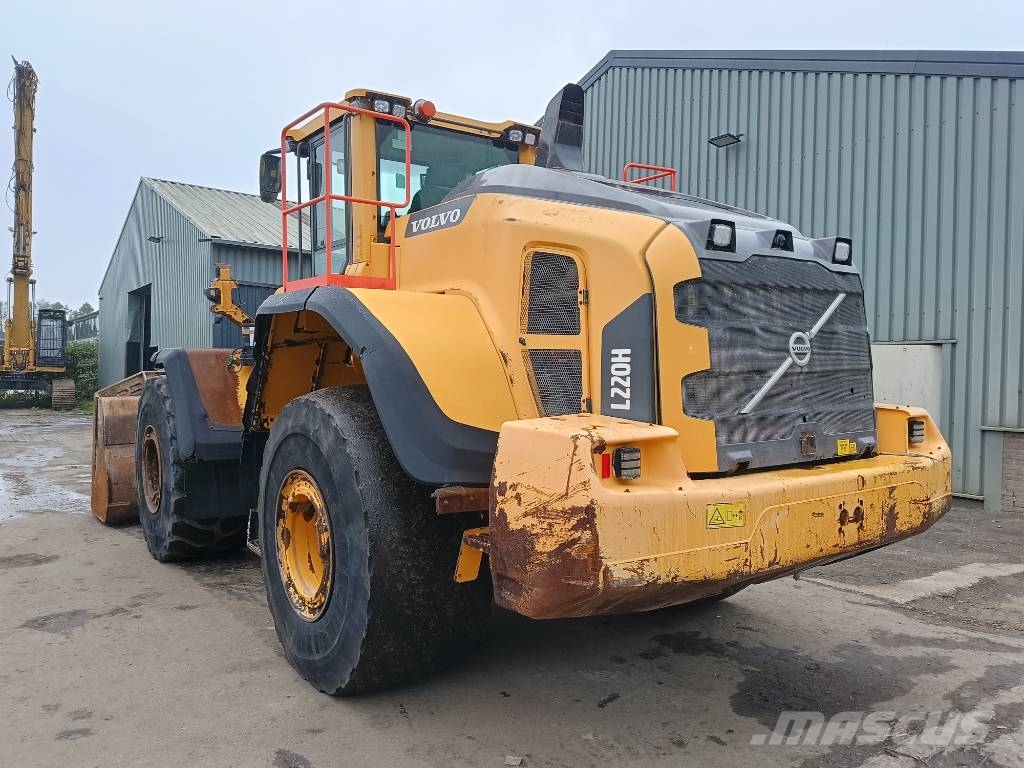 Volvo L 220 H shovel wiellader loader Kolesni nakladalci