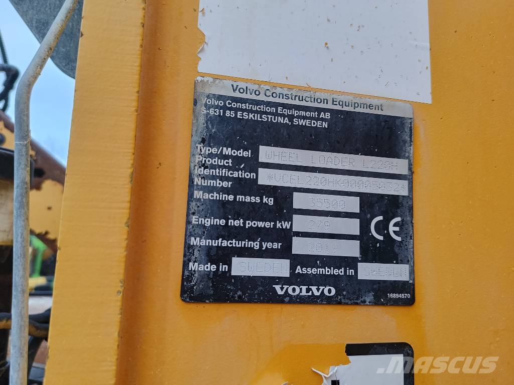 Volvo L 220 H shovel wiellader loader Kolesni nakladalci