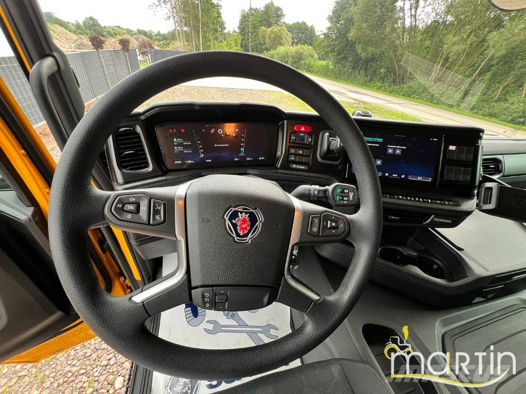 Scania G460 B8x6 HZ 덤프 트럭