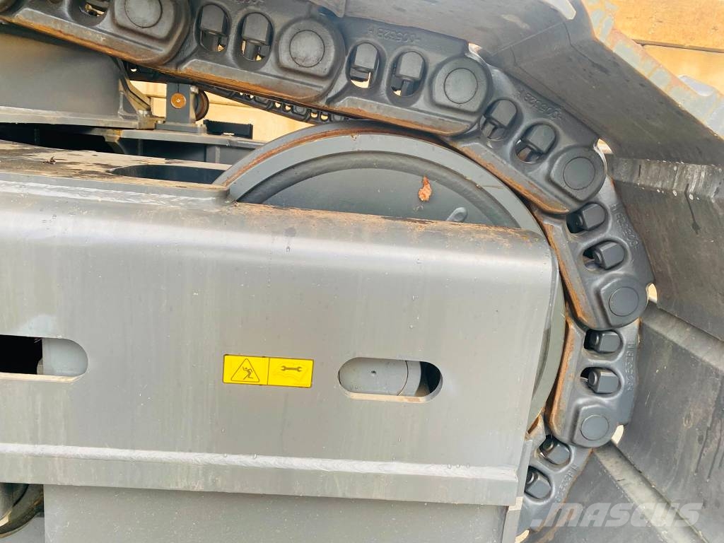 Develon DX 1000 LC-7 حفارات زحافة