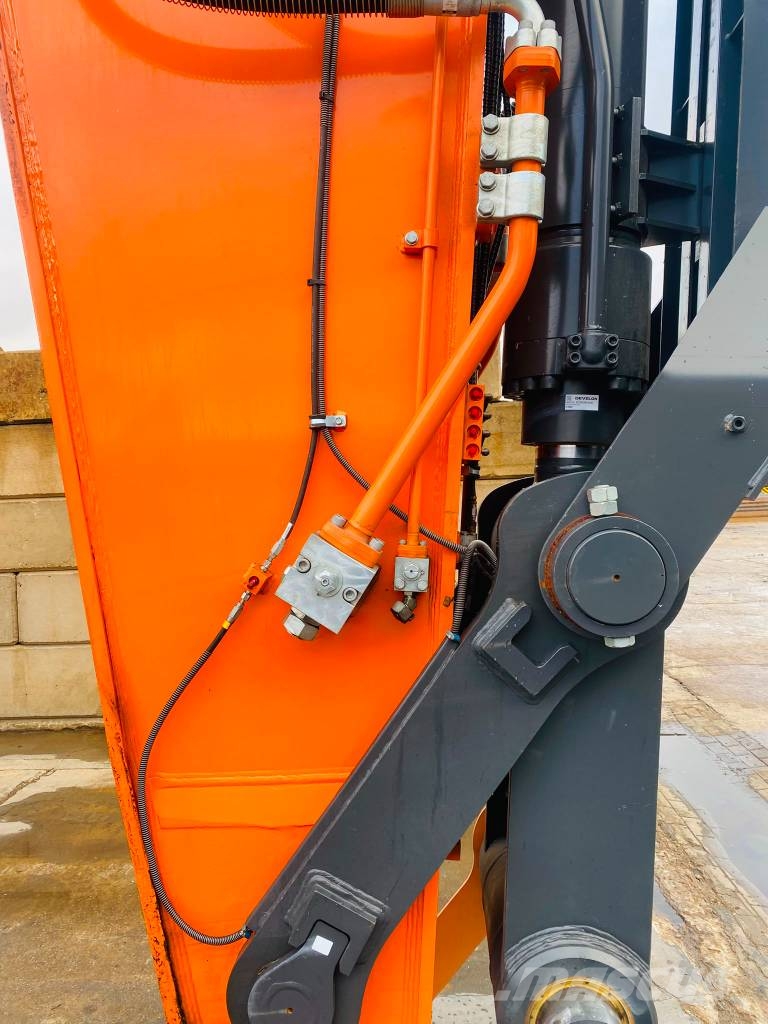 Develon DX 1000 LC-7 حفارات زحافة