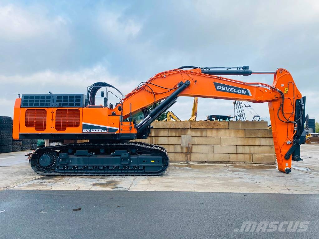 Develon DX 1000 LC-7 حفارات زحافة