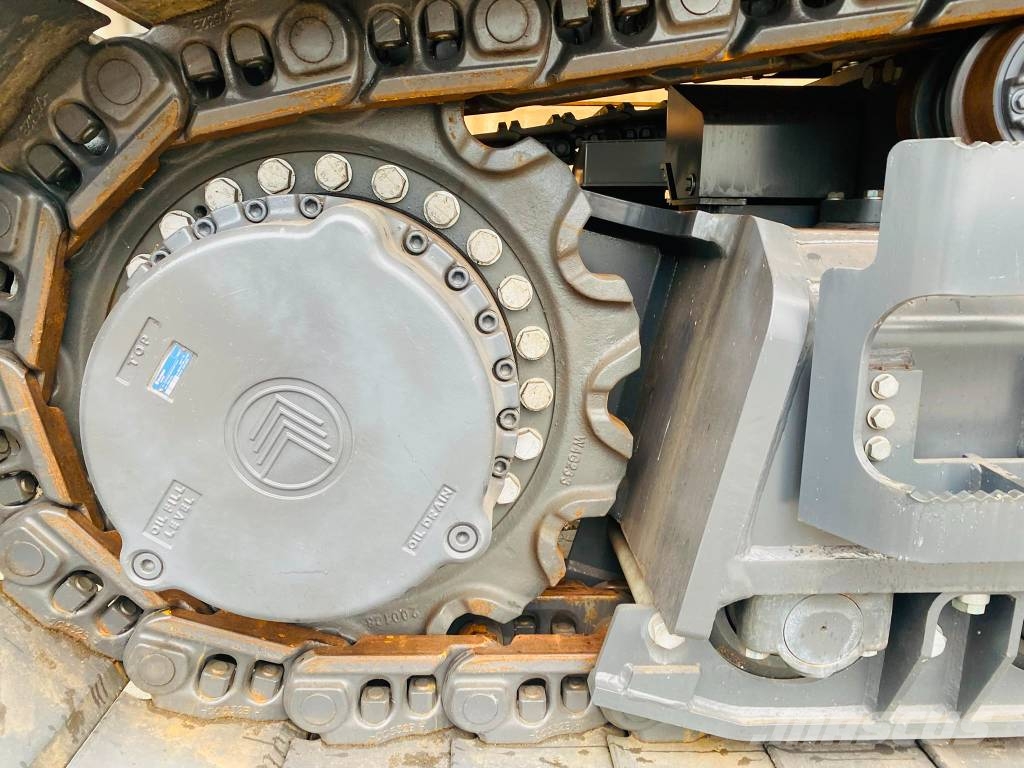 Develon DX 1000 LC-7 حفارات زحافة