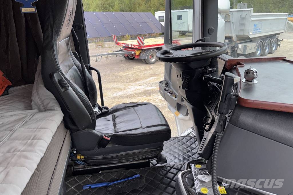 Scania R 560 Lastväxlare/Krokbilar