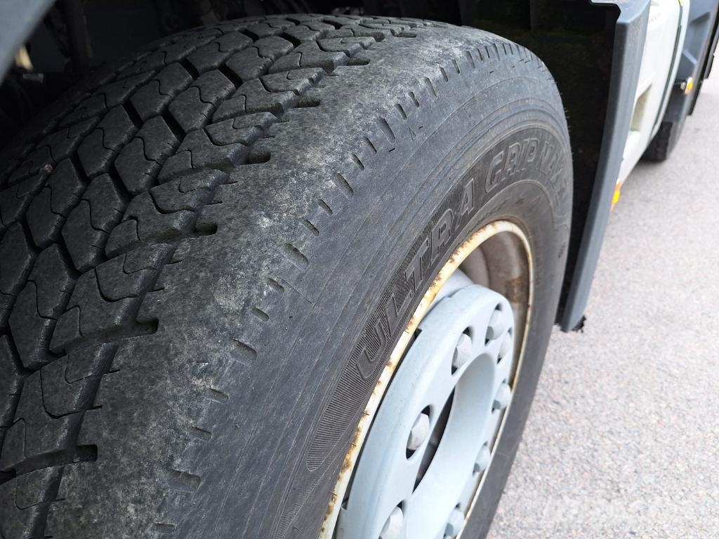 Volvo Vehicle Tractor 6x2-2 Standard Trækkere