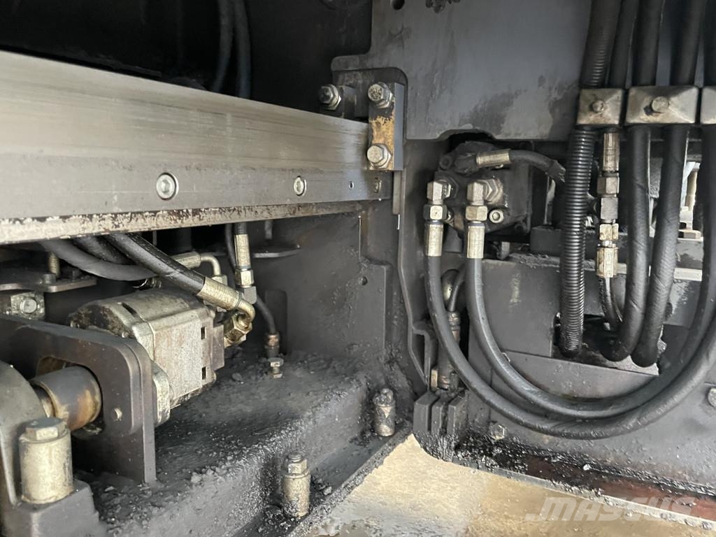 Vögele SUPER 1300-3I Επίστρωση ασφάλτου