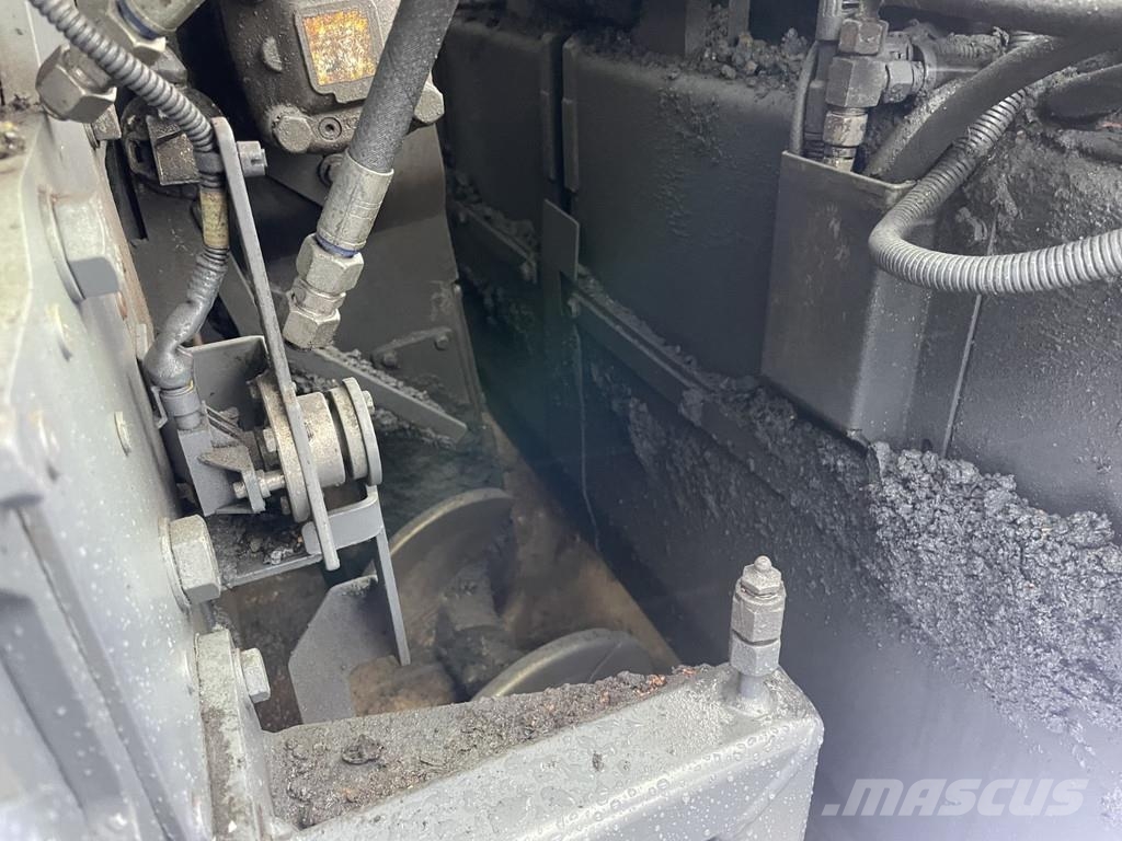 Vögele SUPER 1300-3I Επίστρωση ασφάλτου