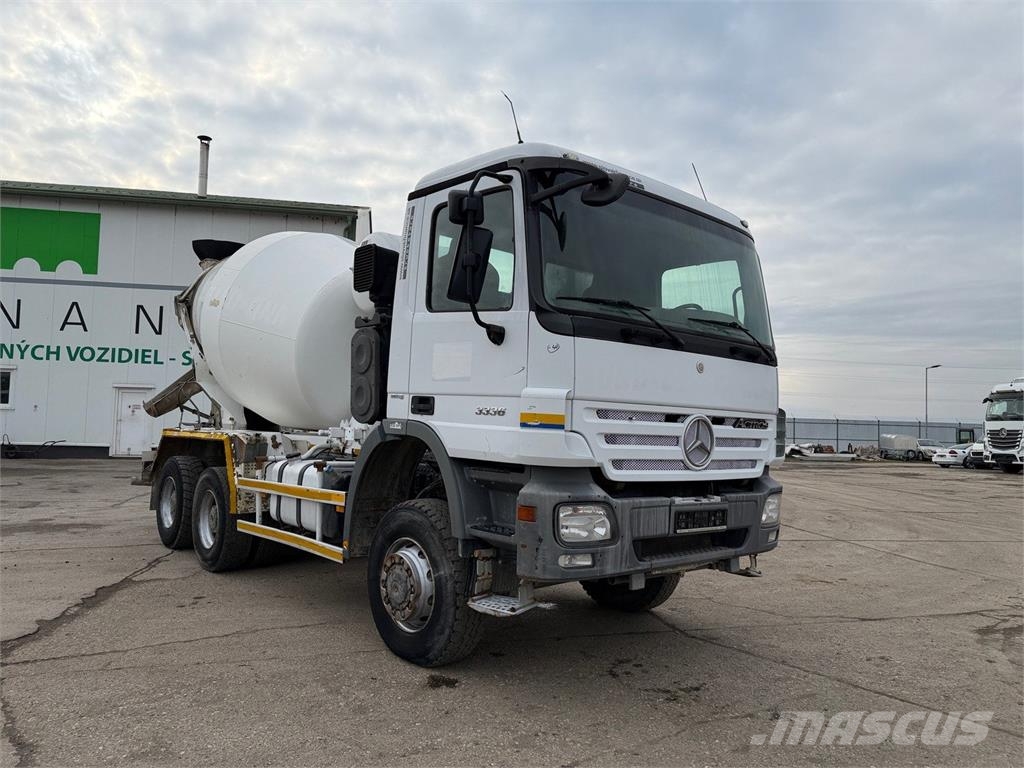 Mercedes-Benz Actros VIN 947 Camiones de concreto