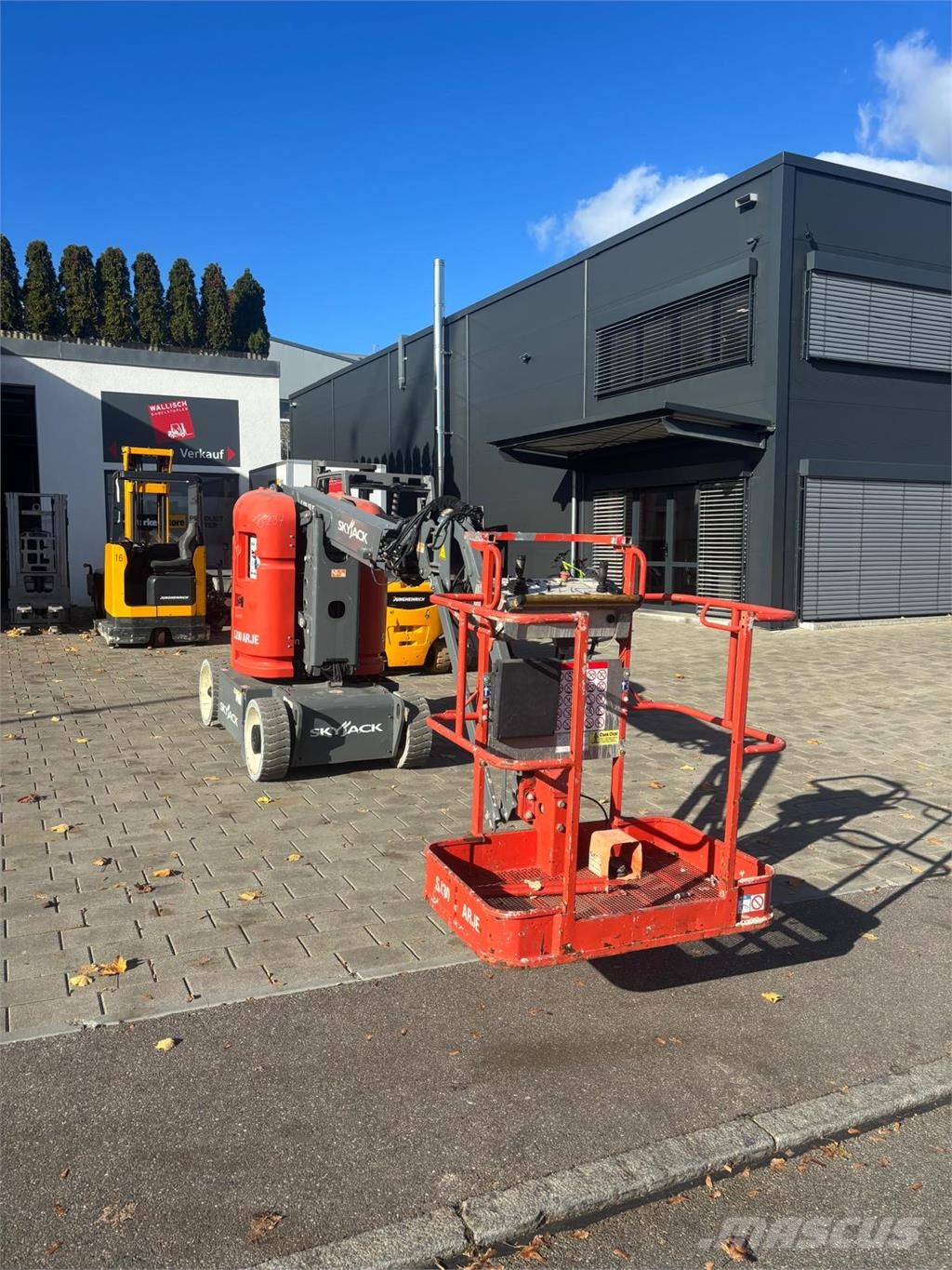 SkyJack SJ30ARJE 2WD Knikarmhoogwerkers