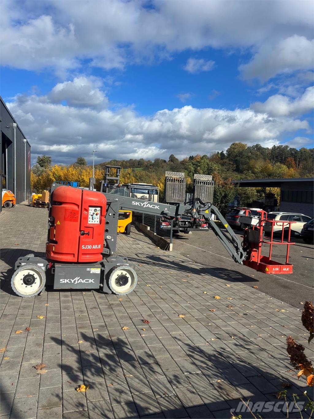 SkyJack SJ30ARJE 2WD Knikarmhoogwerkers