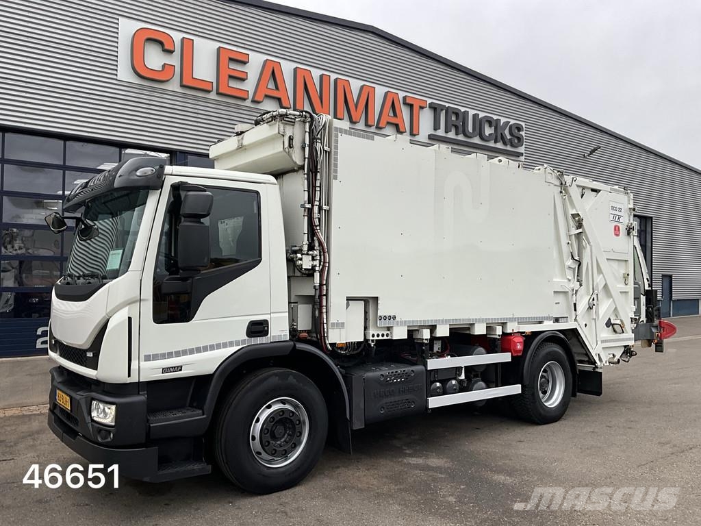 Ginaf C6 2120N VDK 15m³ 2 compartimenten opbouw Just 79. Camion poubelle